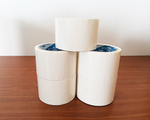 Paket bandı yapışkanlığı zamanla azalır mı?